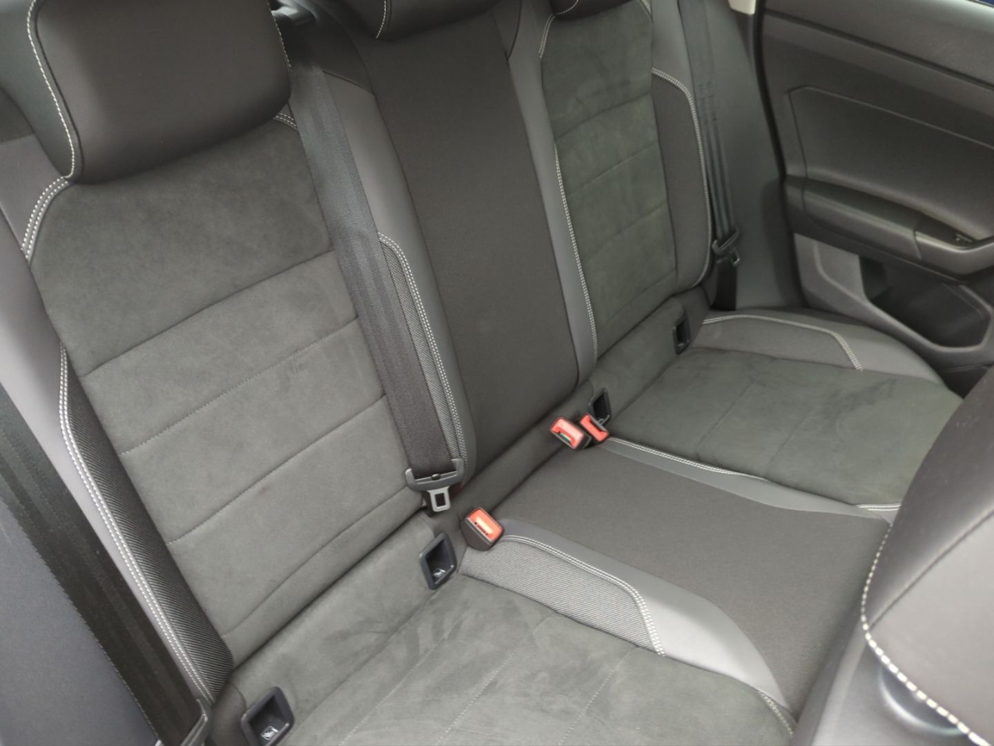 Volkswagen Taigo Style 1.0 TSI DSG - Samsaru's Car Outlet