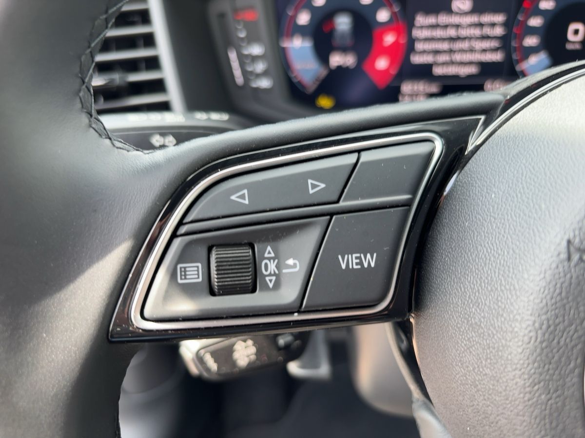 Audi A1 Sportback Advanced 30 TFSI S tronic - Samsaru's Car Outlet