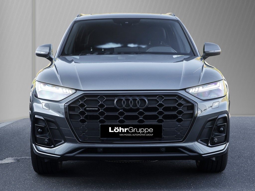Audi Q5 40 TDI S line Panorama Matrix AHK Kamera ACC