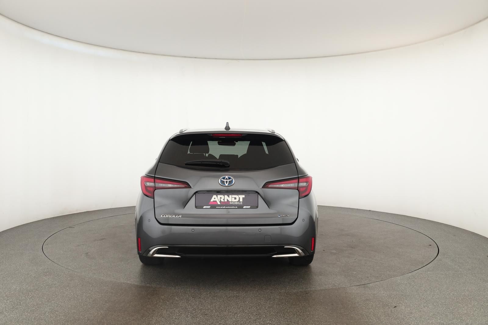 Toyota Corolla Touring Sports 2.0 CVT Team D Navi Kam