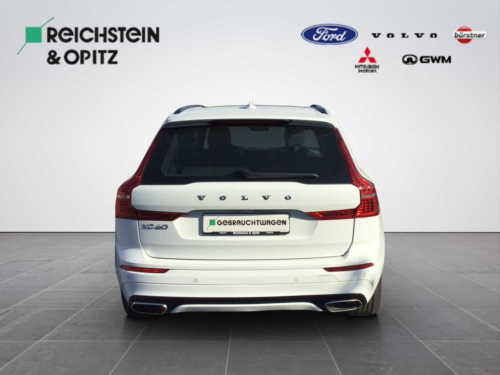 Volvo XC60 B5 AWD R Design - Samsaru's Car Outlet