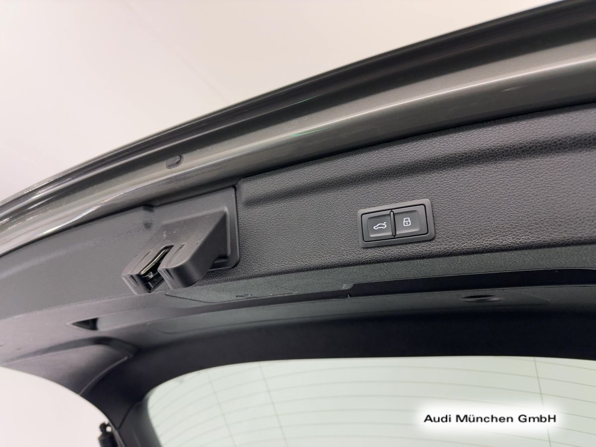 Audi Q3 Sportback 45 TFSI qu. S tronic - Samsaru's Car Outlet