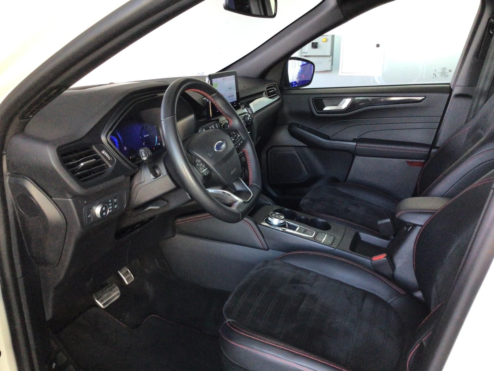 Ford Kuga ST-Line - Samsaru's Car Outlet
