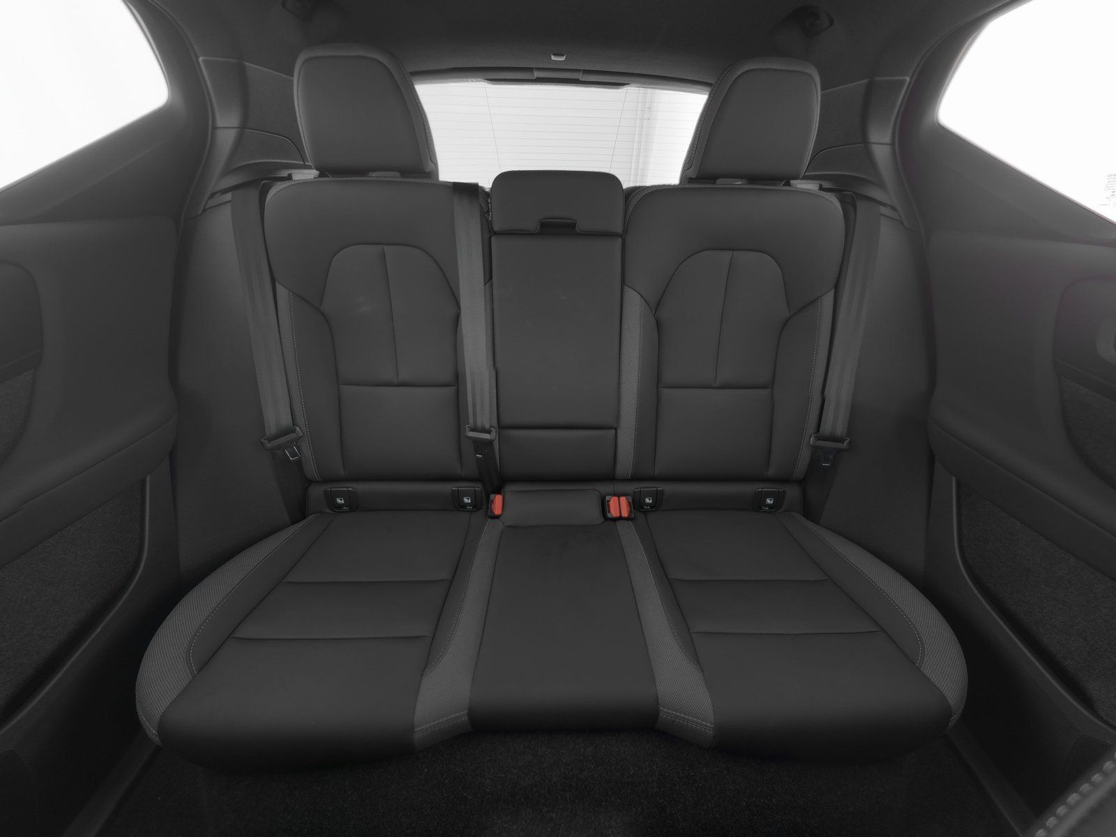 Volvo XC40 Recharge Ultimate - Samsaru's Car Outlet
