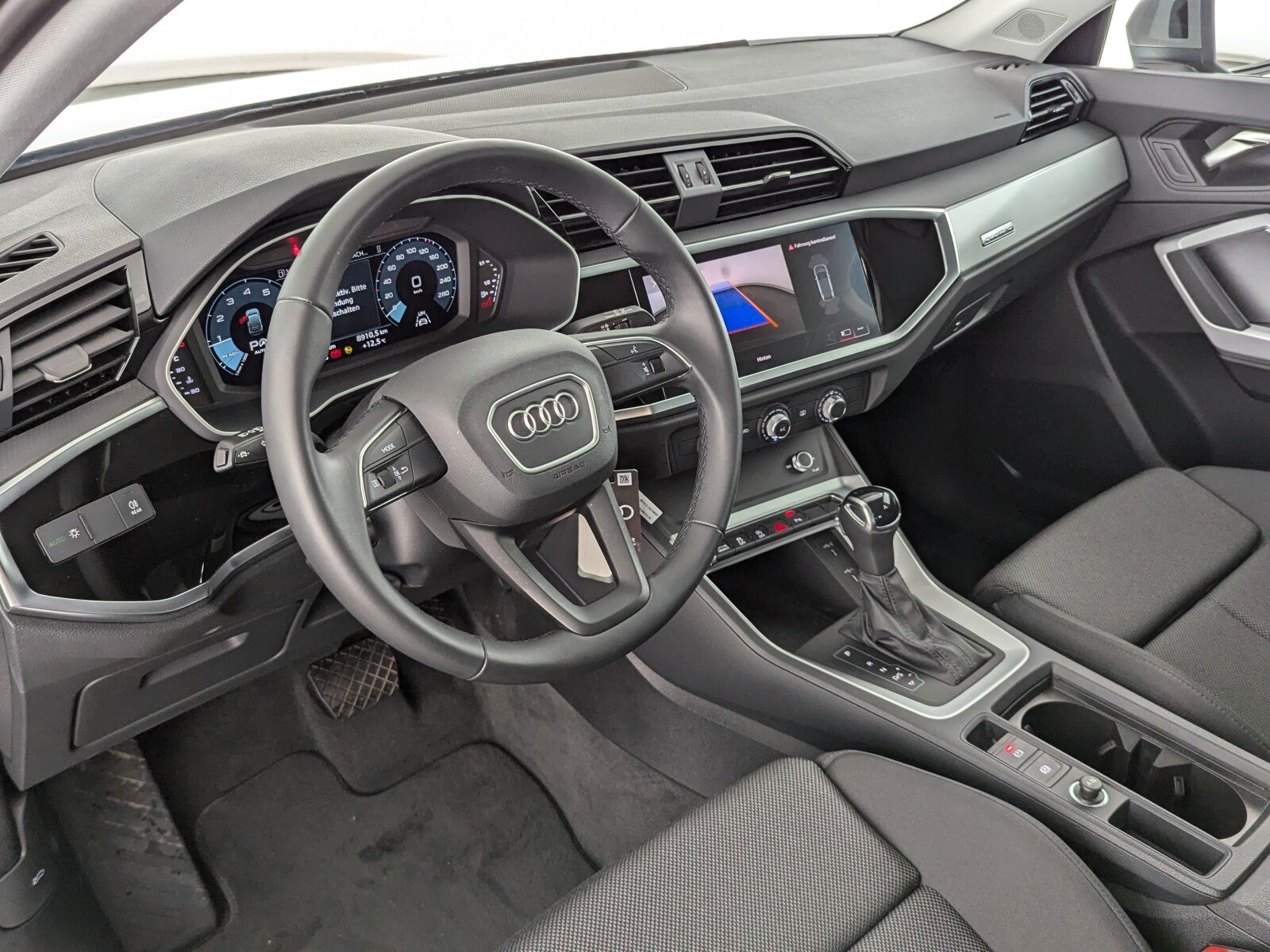 Audi Q3 Sportback 40 2.0 TFSI quattro S line - Samsaru's Car Outlet