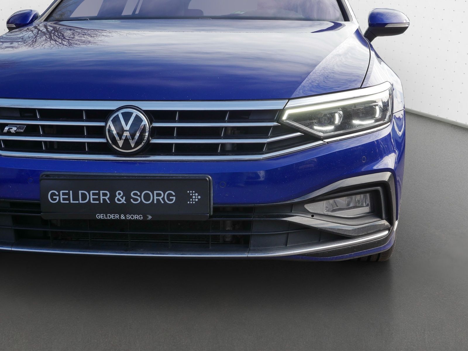 Volkswagen Passat Variant R-Line 2.0 TDI 4x4*Leder*19Z*H&K