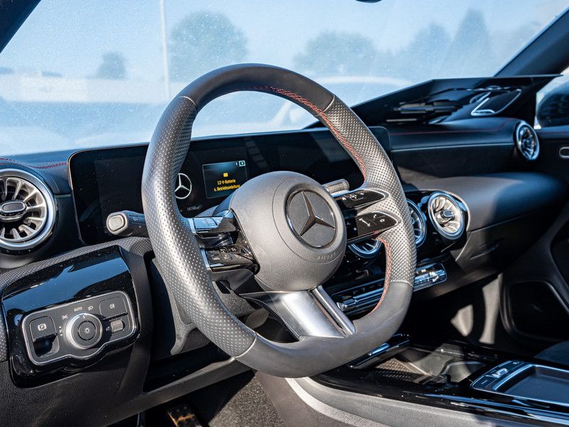 Mercedes-Benz CLA 250 4M Coupé AMG-Sport - Samsaru's Car Outlet