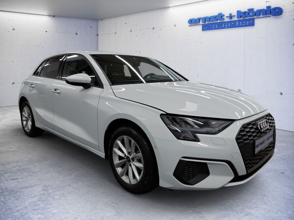 Audi A3 35 TFSI Sportback S tronic NAVI SHZ PDC ACC