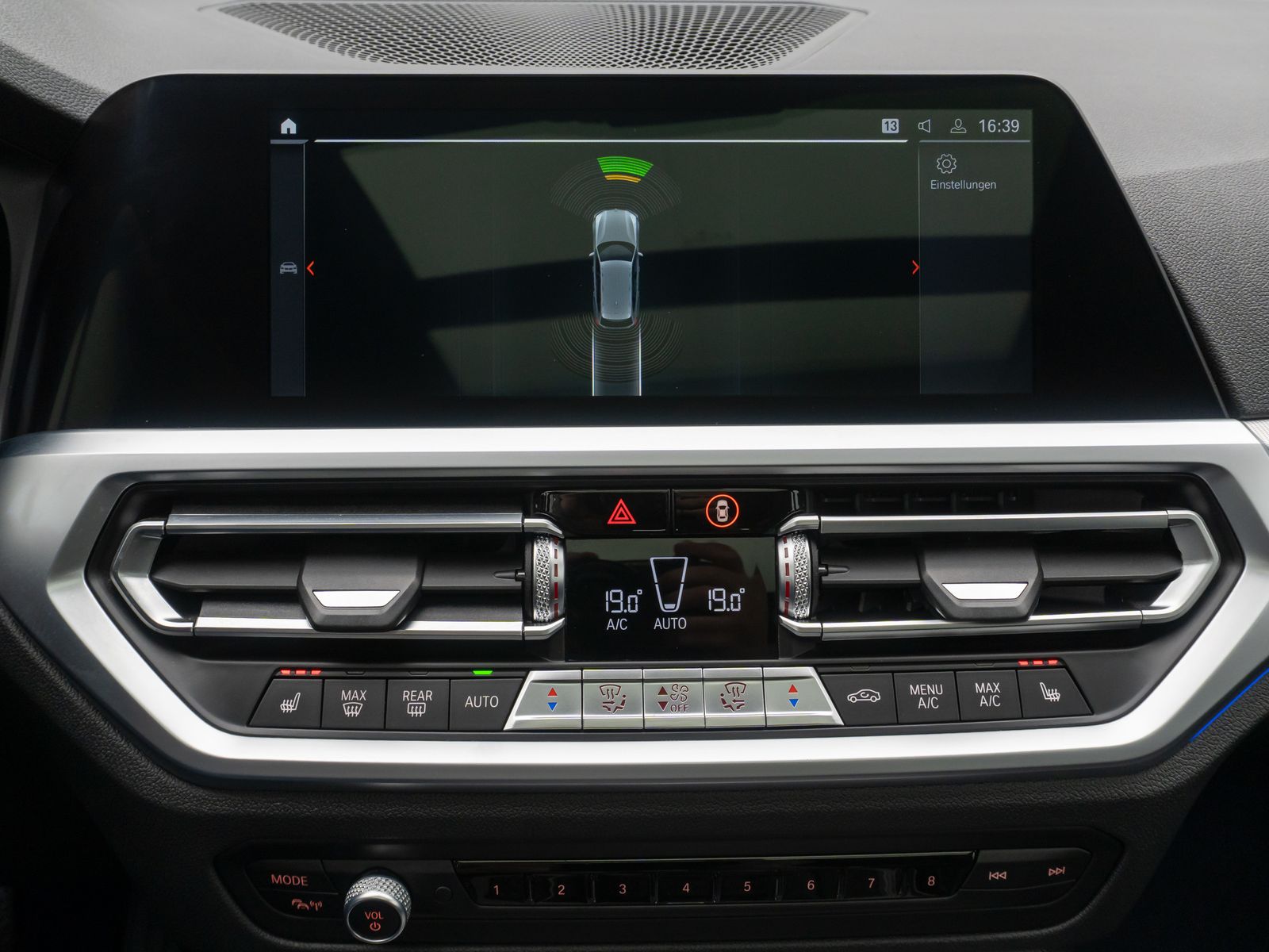 BMW 320d Sport Line - Samsaru's Car Outlet