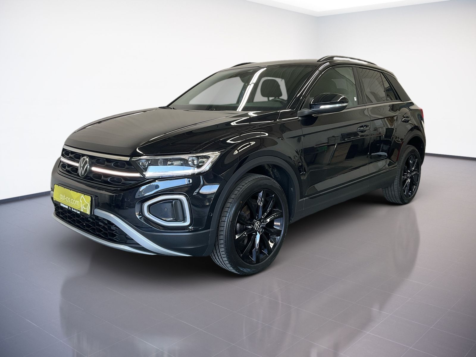 Volkswagen T-Roc STYLE BLACK 2.0TDI - Samsaru's Car Outlet