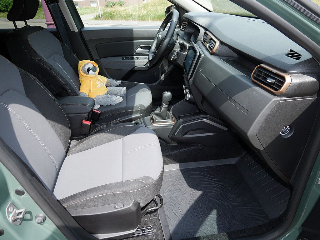 Dacia Duster Extreme TCe 150 EDC 2WD - Samsaru's Car Outlet