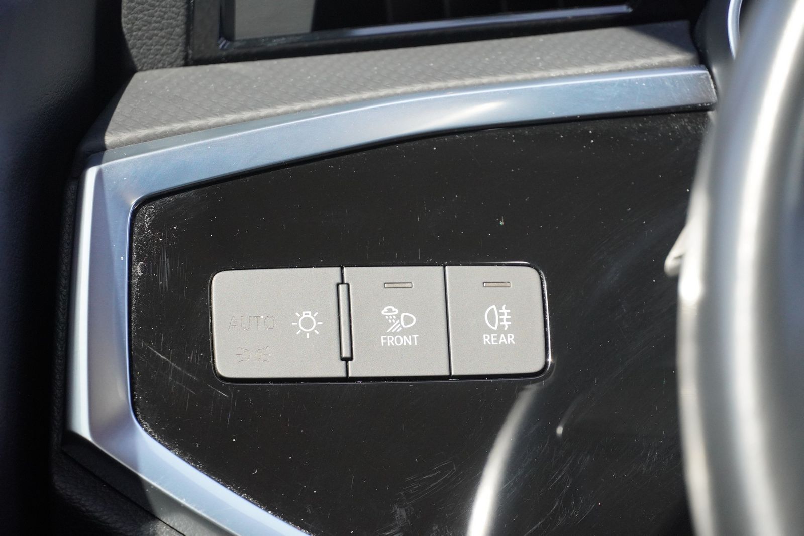 Audi Q3 35 TDI quattro advanced - Samsaru's Car Outlet