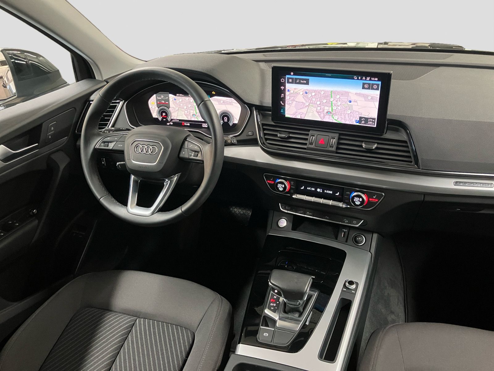 Audi Q5 50 TFSIe quattro - Samsaru's Car Outlet