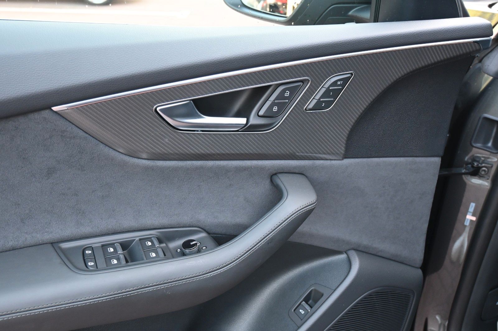 Audi RSQ8 RS Q8 TFSI QUATTRO *B&O*PANO*23"Mietkauf