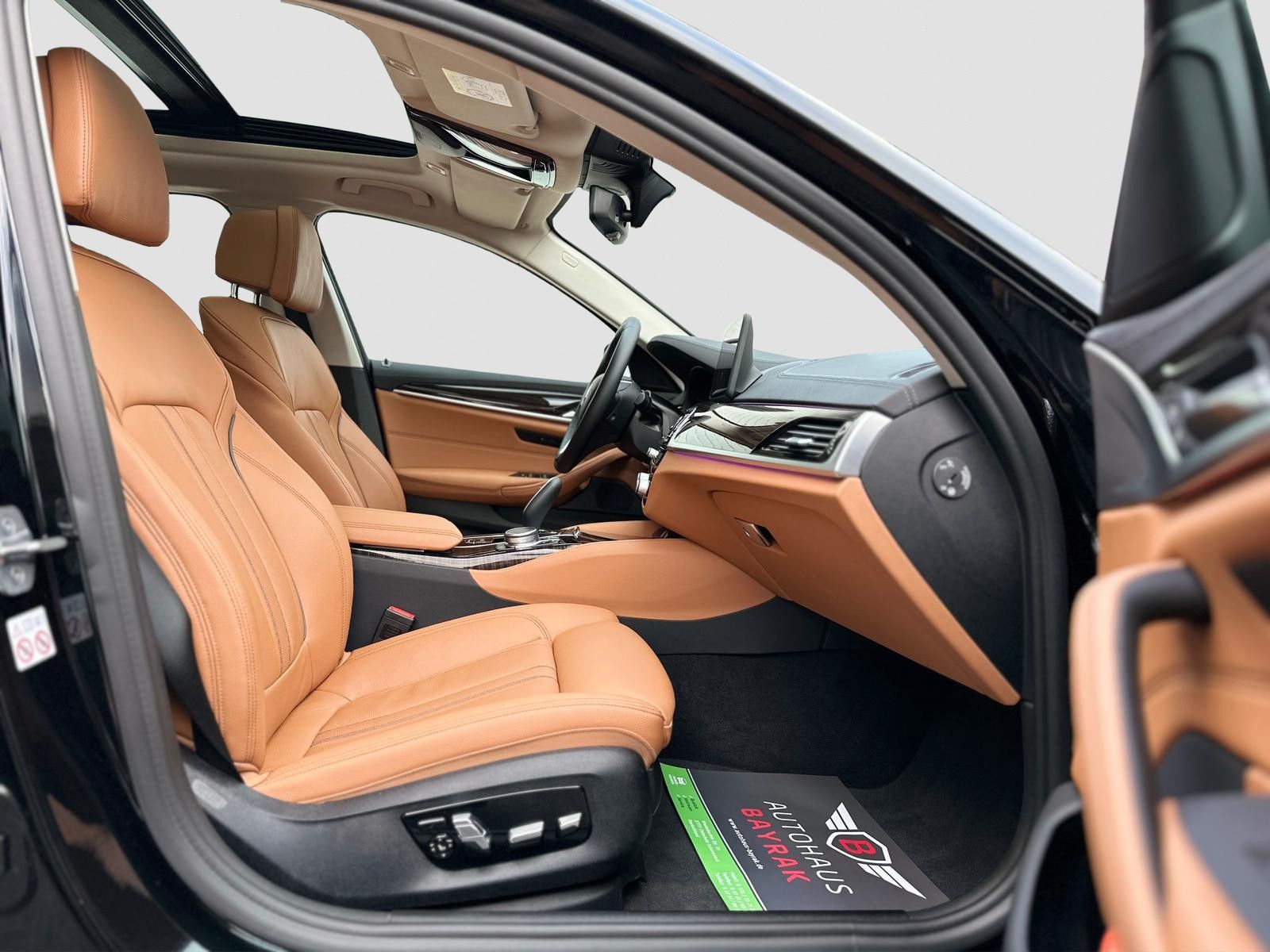 BMW 520 d Touring *Luxury* DIS.KEY/HUD/360/HiFi/PANO