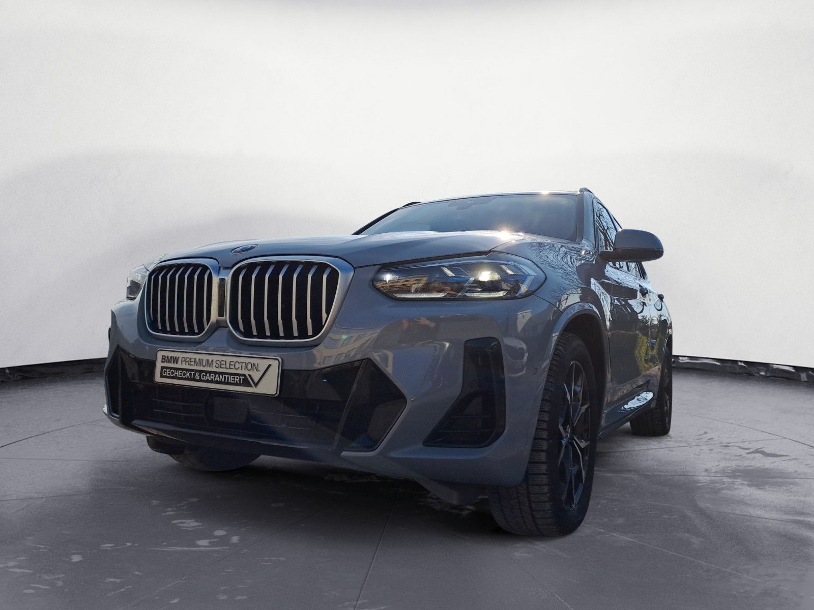 BMW X3 xDrive30d M Sportpaket - Samsaru's Car Outlet