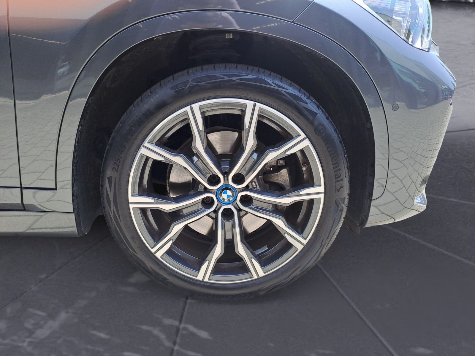 BMW X1 xDrive25e M Sport - Samsaru's Car Outlet