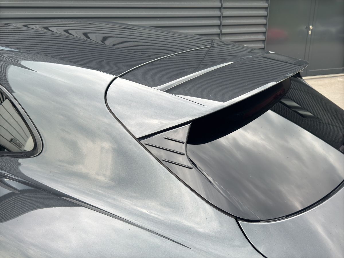 Porsche Taycan Turbo Sport Turismo | Hinterachslenkung |
