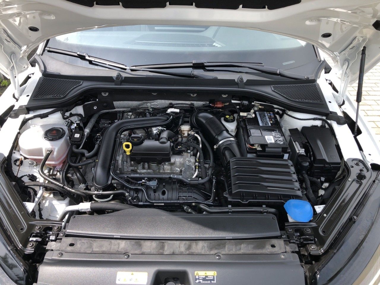 Skoda Octavia Combi CLEVER 1.0 eTSI - Samsaru's Car Outlet