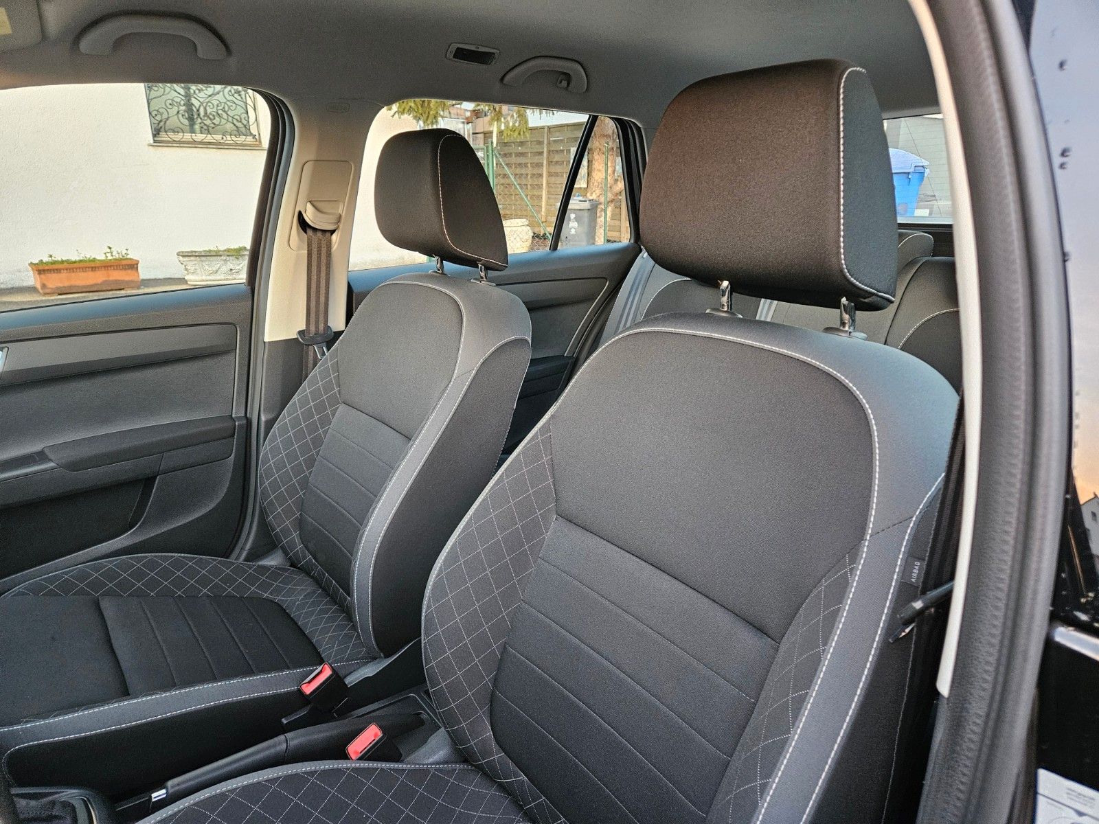 Skoda Fabia Combi Ambition - Samsaru's Car Outlet