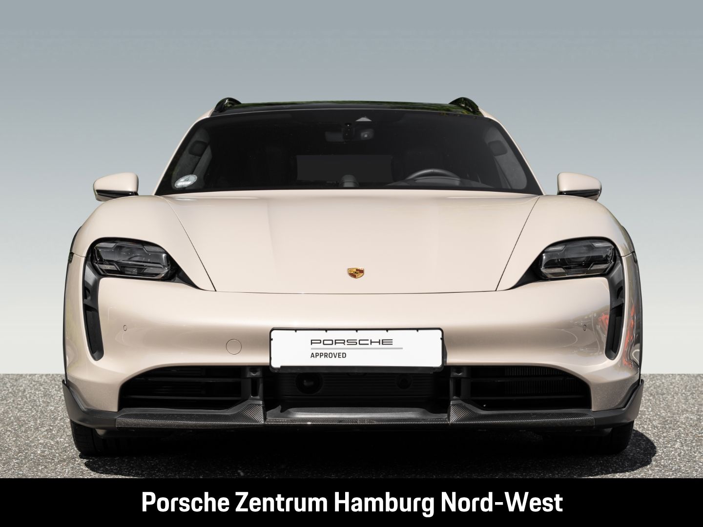Porsche Taycan Turbo S Cross Turismo Burmester HUD PDCC