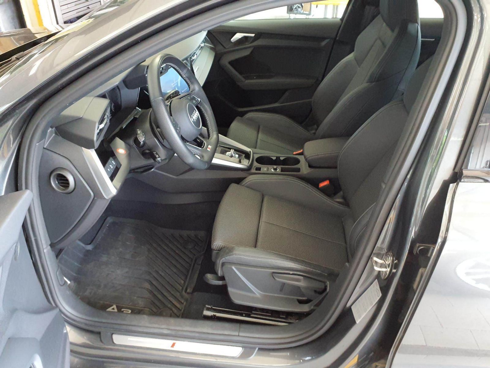 Audi A3 SB 45 TFSI e S line - Samsaru's Car Outlet