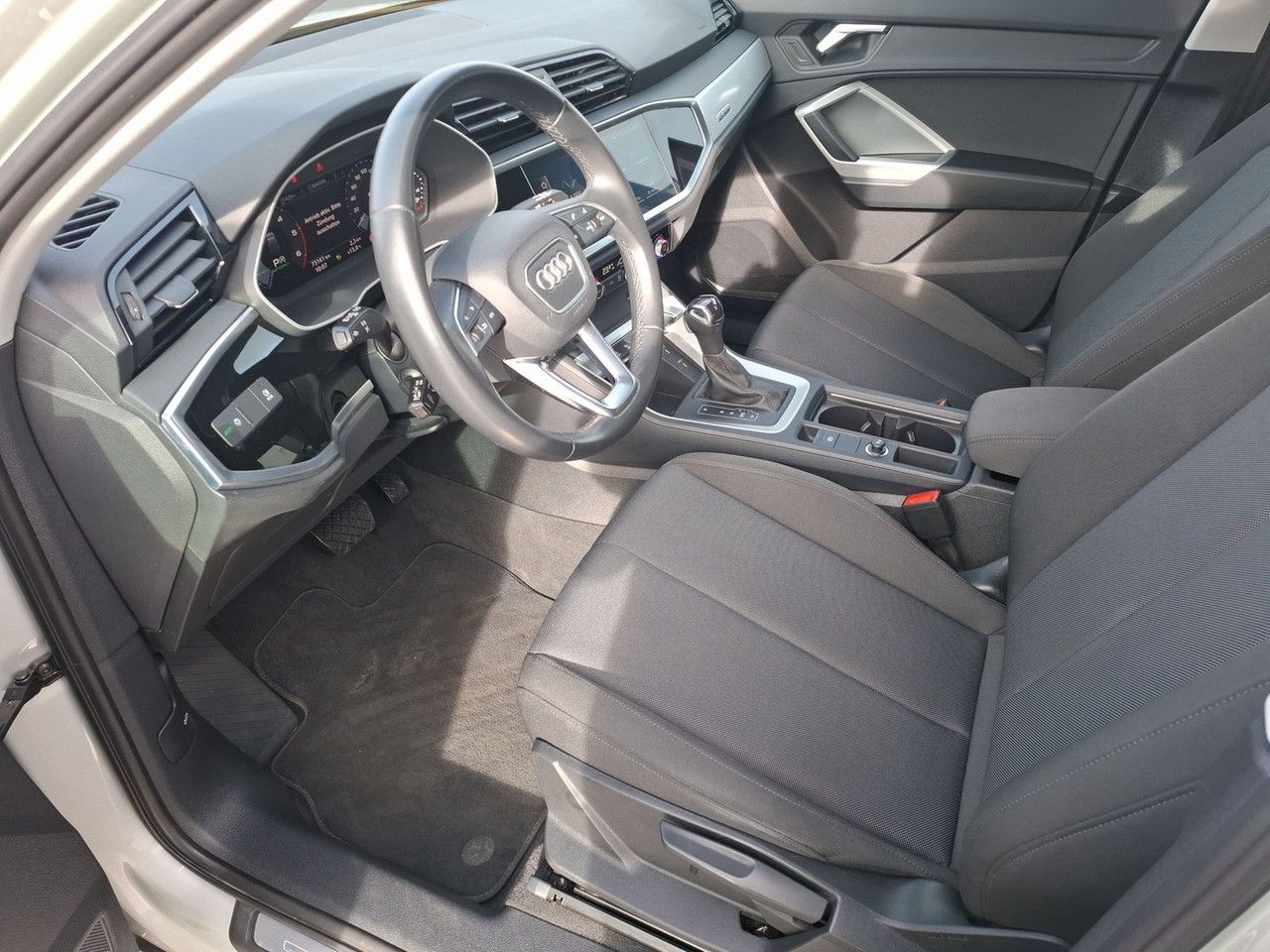 Audi Q3 Sportback 35 TDI quattro S line *NAVI*ACC*CAM