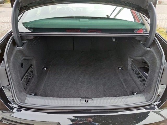 Audi A4 40 TDI S tronic advanced - Samsaru's Car Outlet