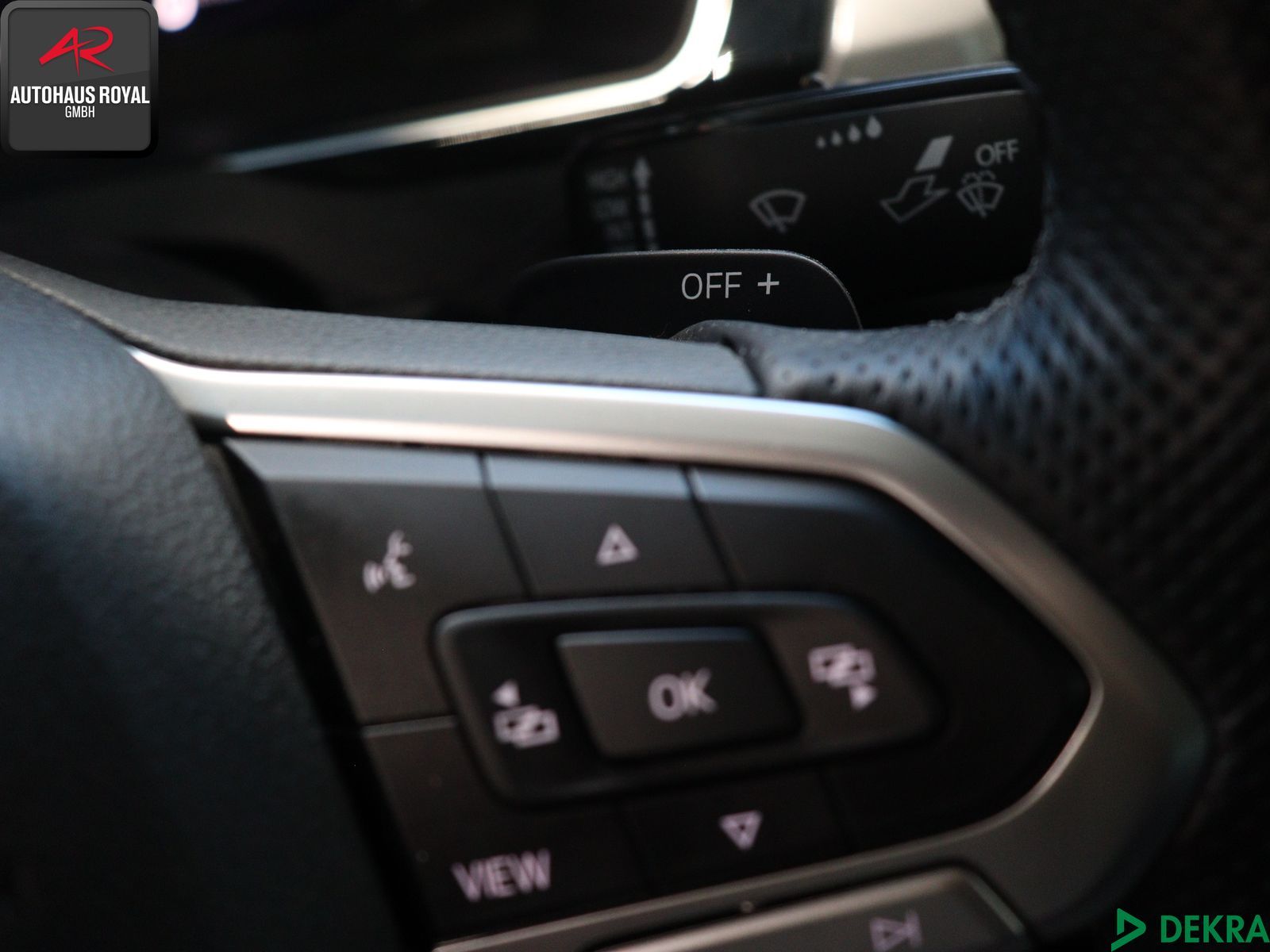 Volkswagen Passat 1.4 TSI GTE - Samsaru's Car Outlet
