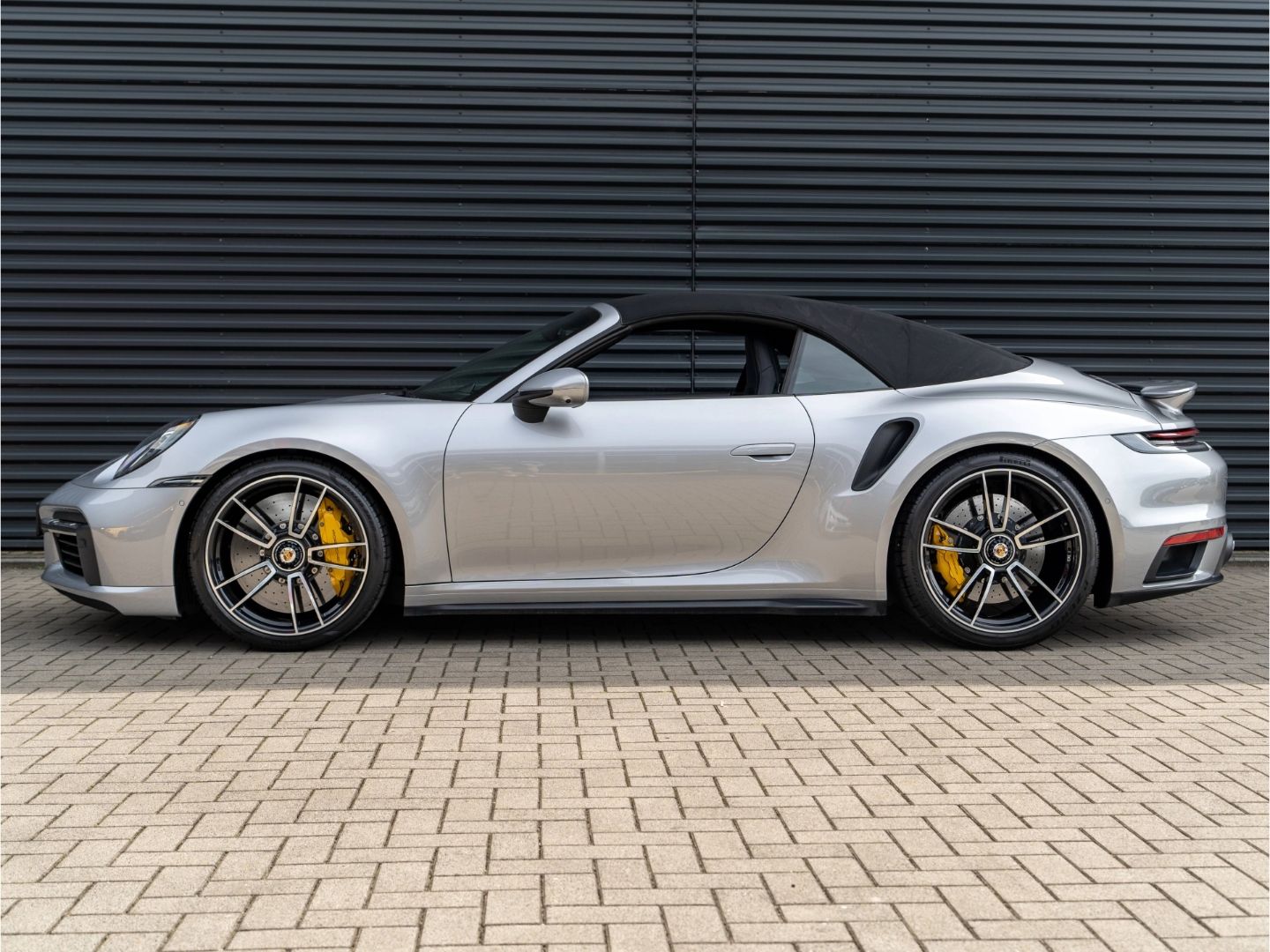 Porsche 911 Turbo S Cabriolet PASM -10mm  InnoDrive uvm.