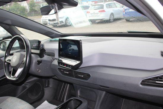 Volkswagen ID.3 Pure Performance - Samsaru's Car Outlet