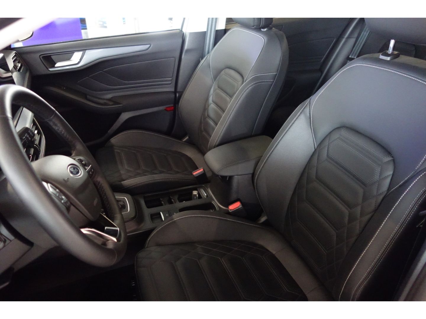 Ford Focus Active X 1.0 EcoBoost MHEV el. Pano Navi L
