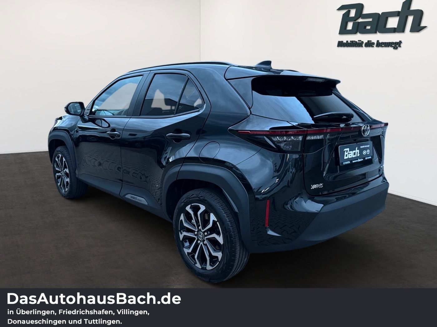 Toyota Yaris Cross 1,5 Teamplayer Winter+Safety ACC+LED