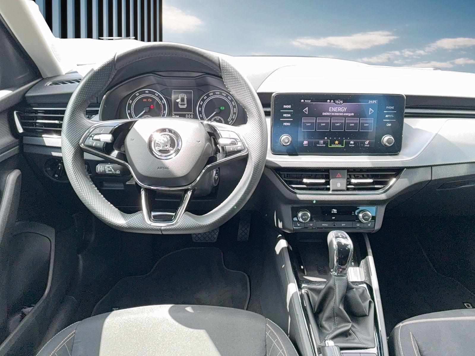 Skoda Kamiq 1.0 TSI DSG Ambition - Samsaru's Car Outlet