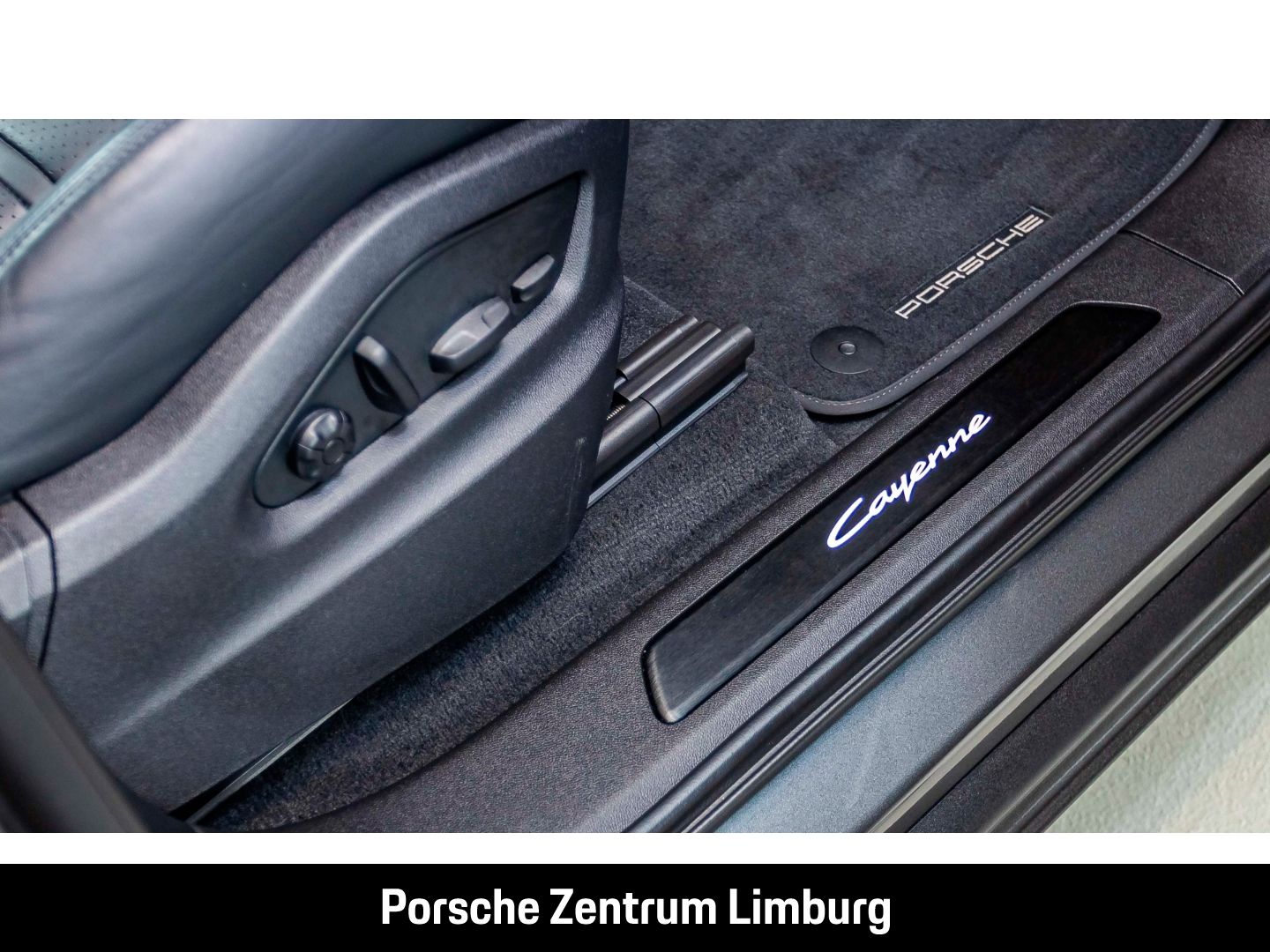 Porsche Cayenne E-Hybrid InnoDrive BOSE Luftfederung LED