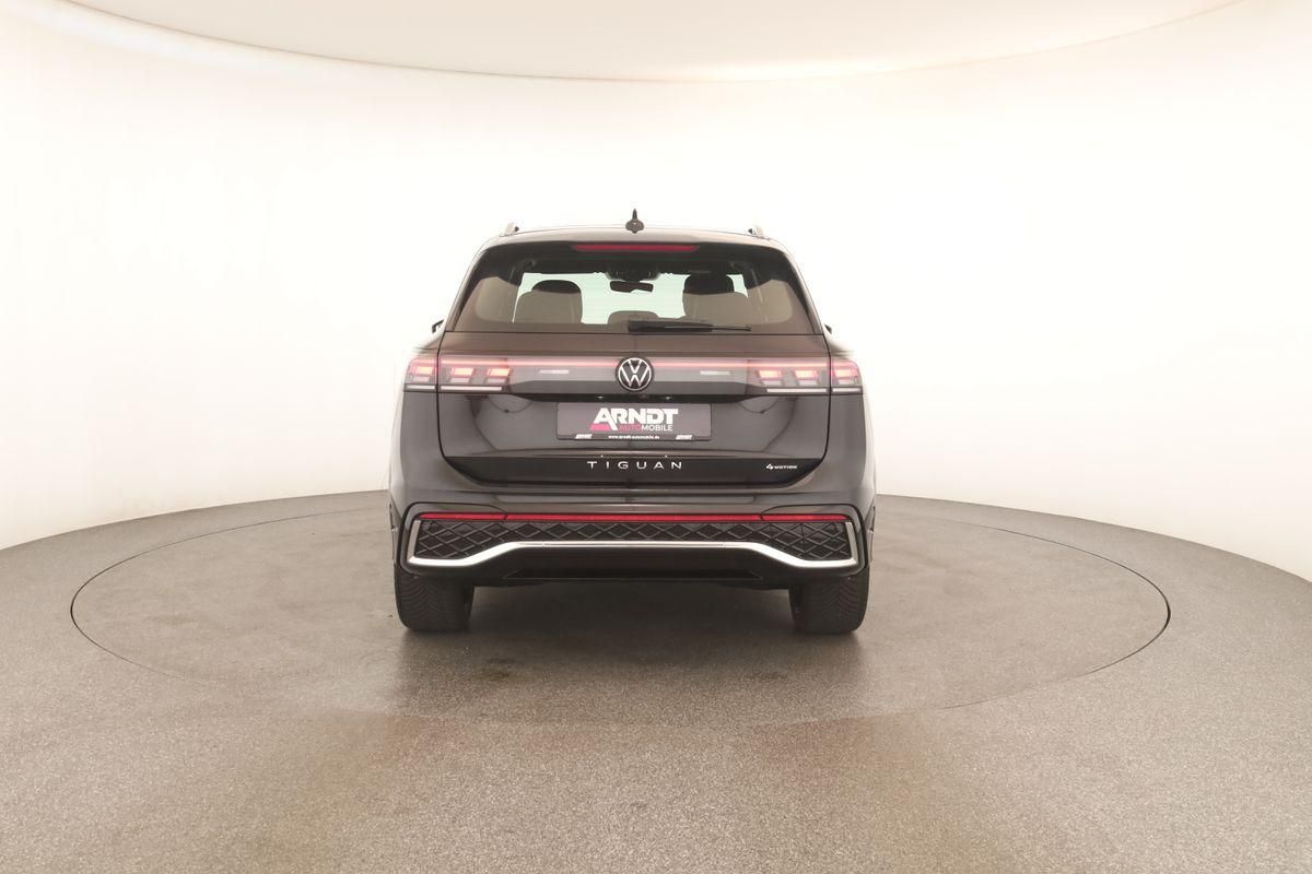 Volkswagen Tiguan 2.0 TDI 4M DSG R-Line Leder Pano Navi 360