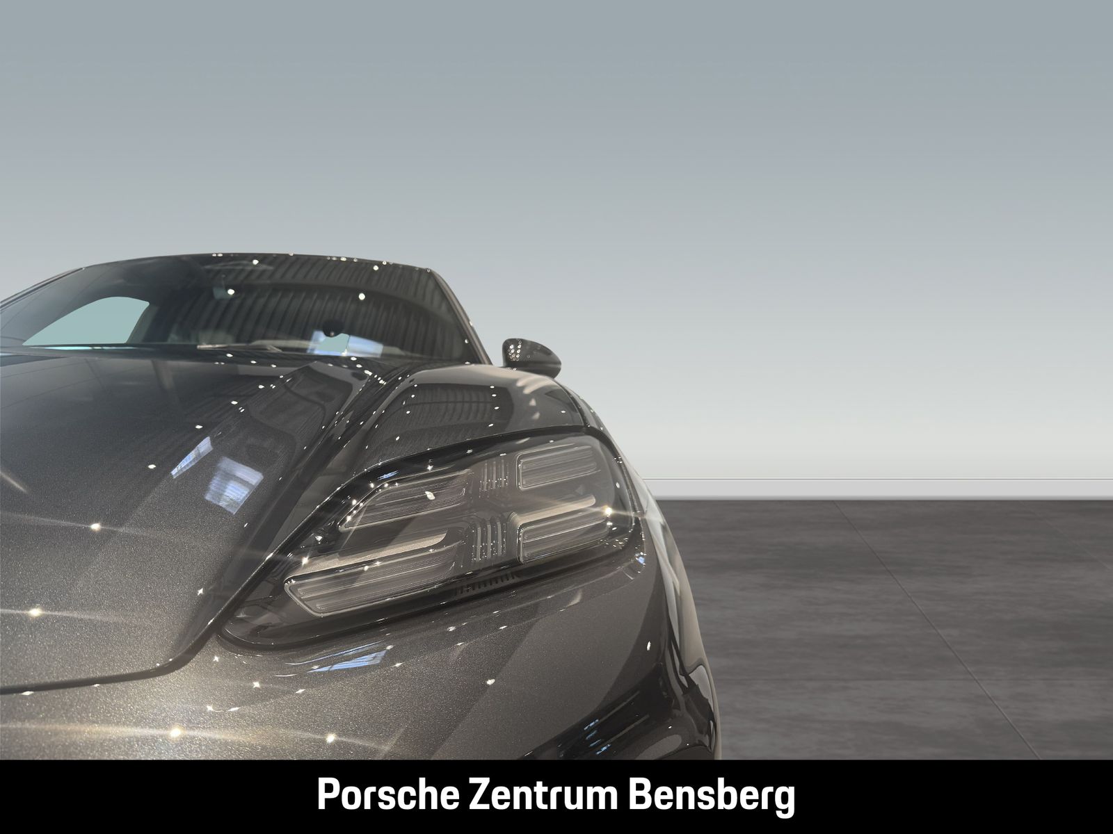 Porsche Macan 4S Electric