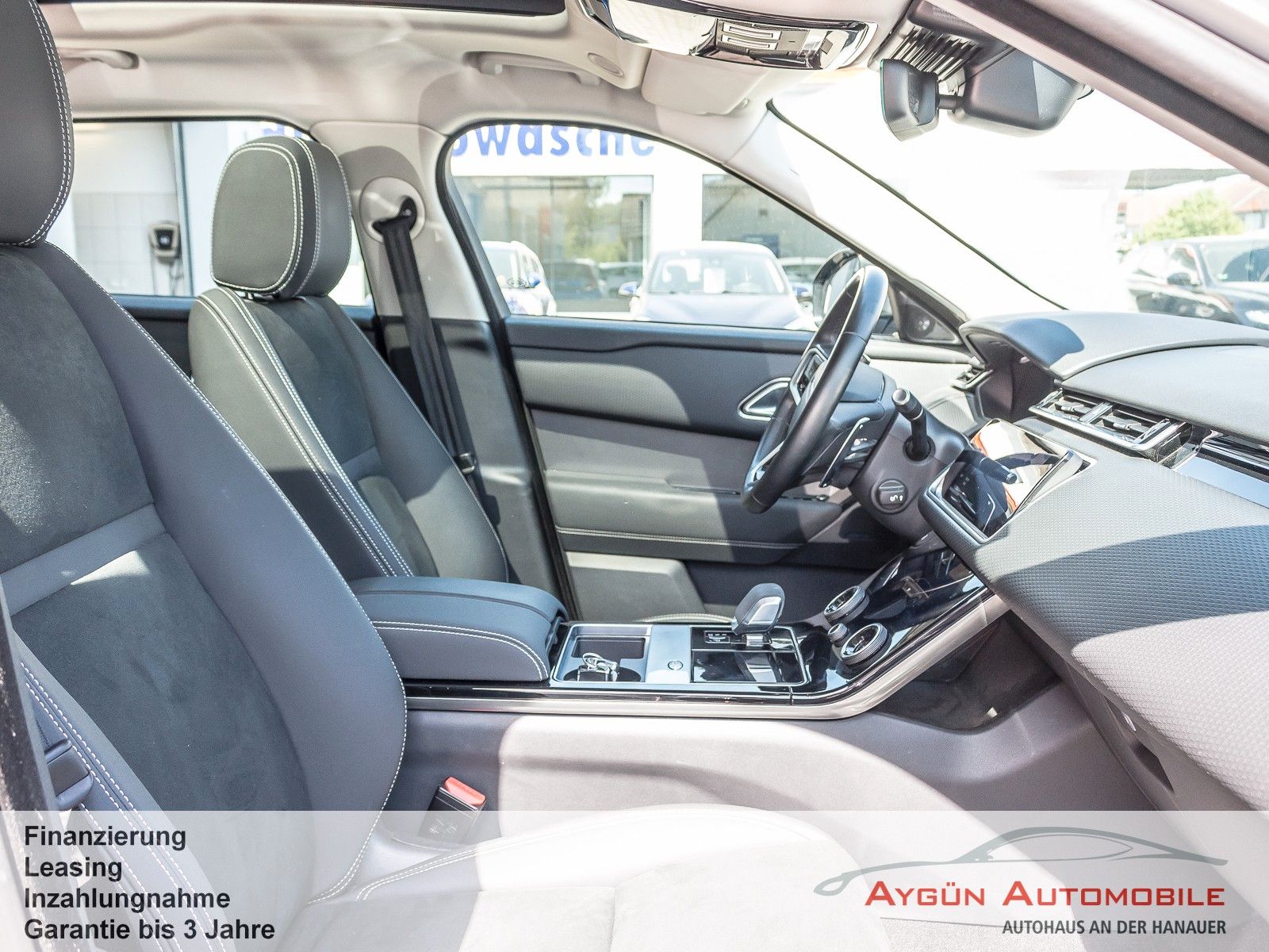 Range Rover Velar P400e AWD - Samsaru's Car Outlet