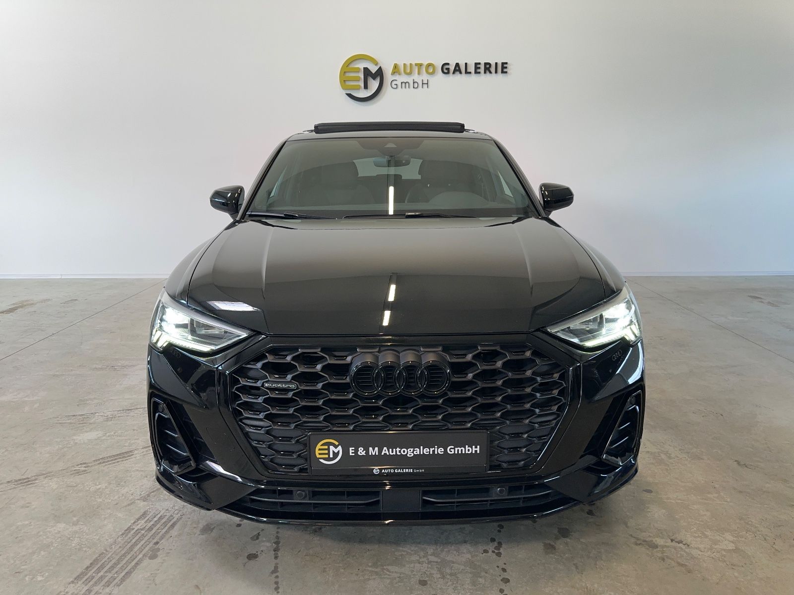 Audi Q3 Sportback 40 TFSI quattro S line - Samsaru's Car Outlet