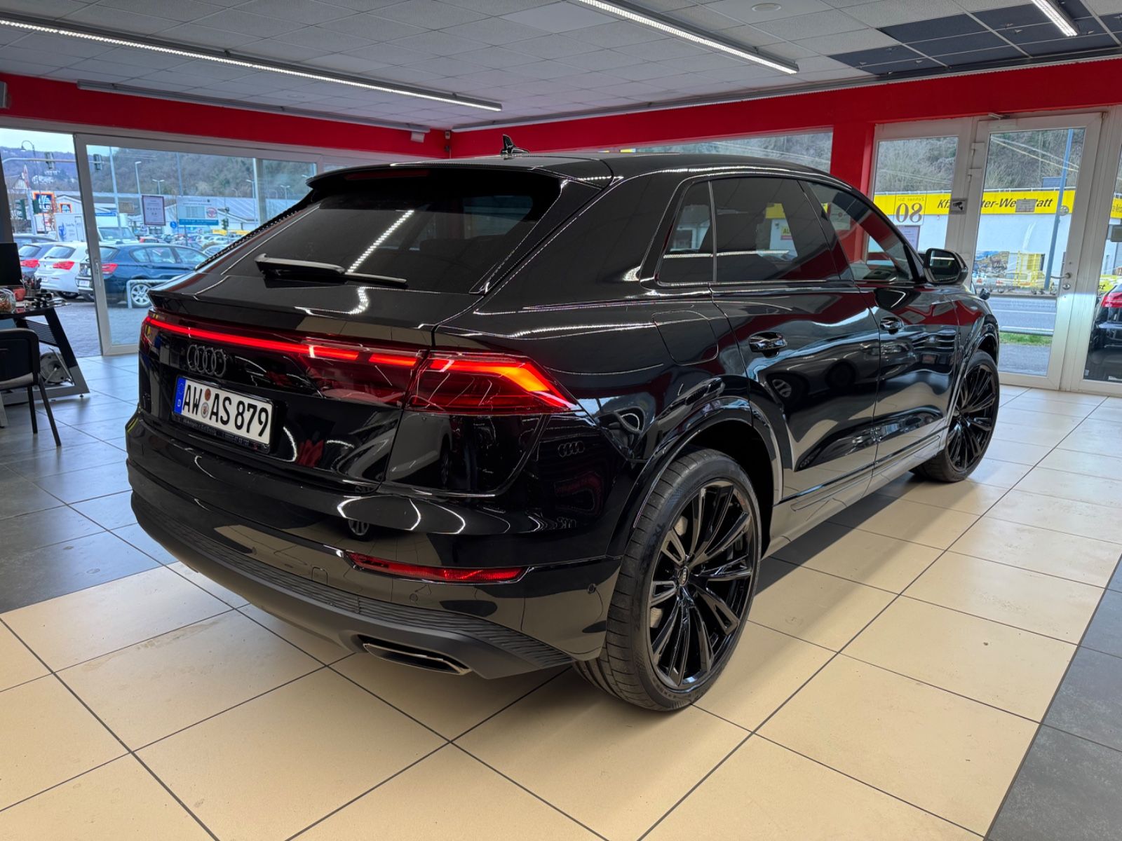 Audi Q8 50TDI S-Line/Black/23zoll/Allradlenk.Pano/B&0