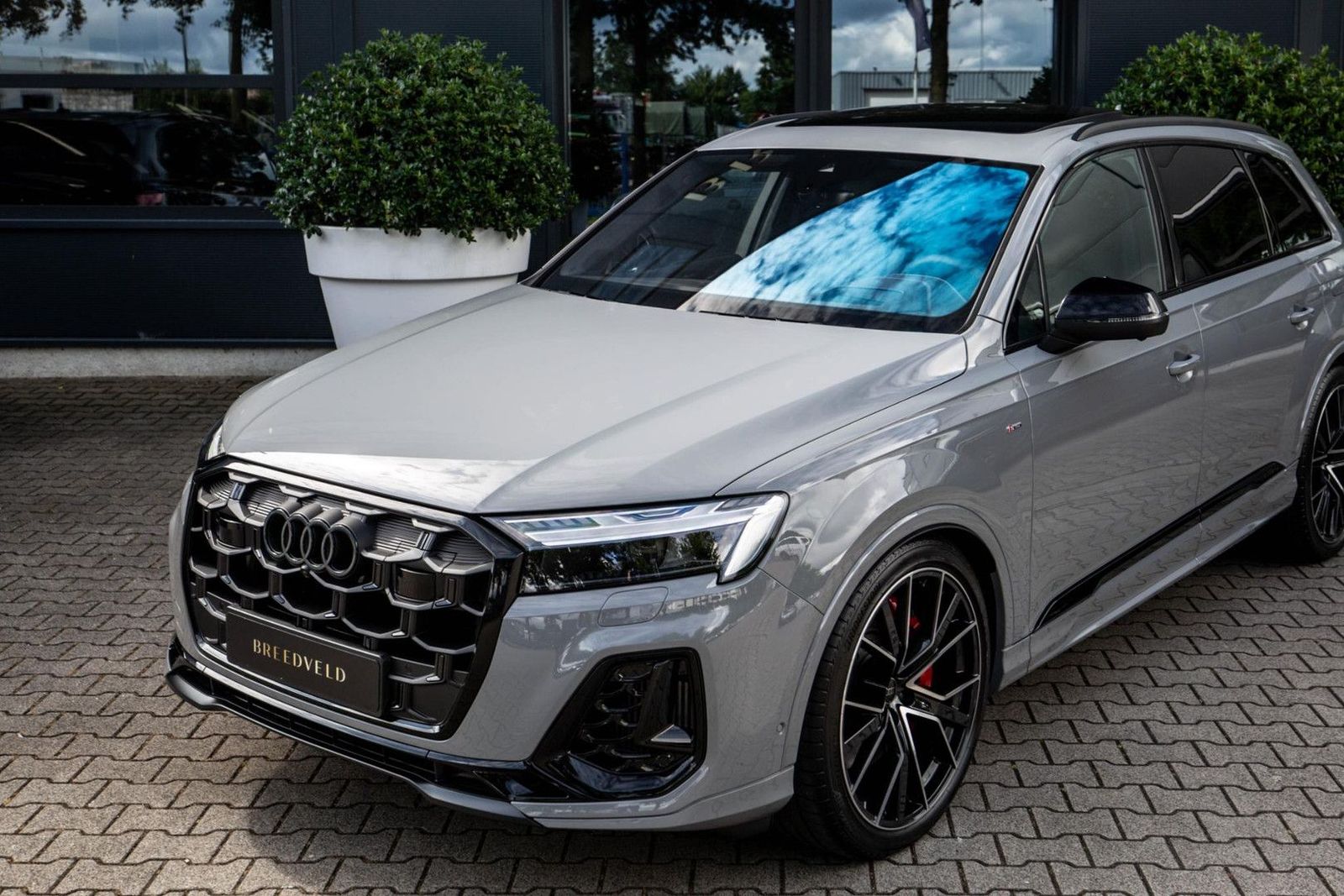Audi Q7 60 TFSI e Competition 490pk, Carbon, Full-opt