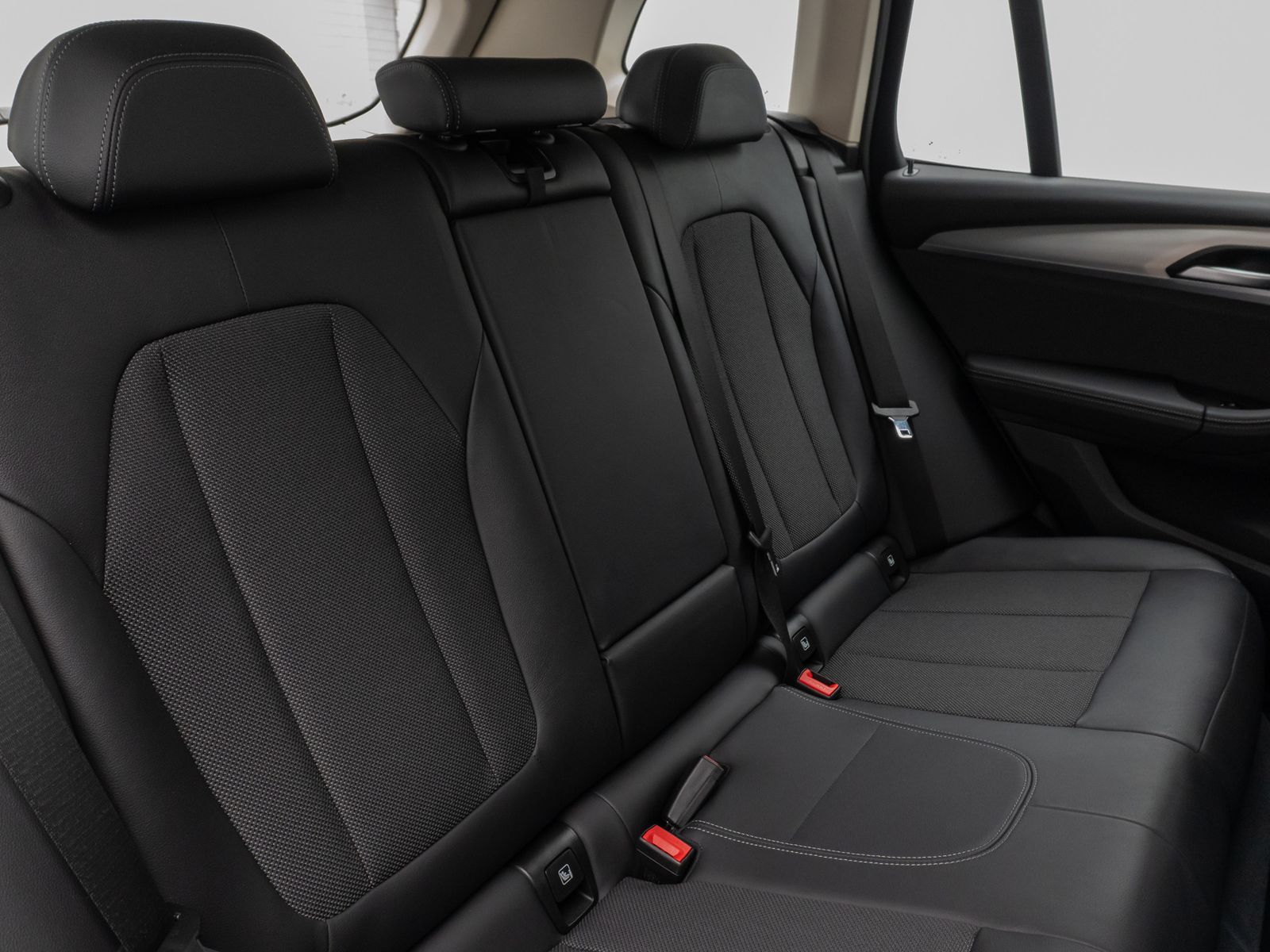BMW X3 xD20d Sport - Samsaru's Car Outlet