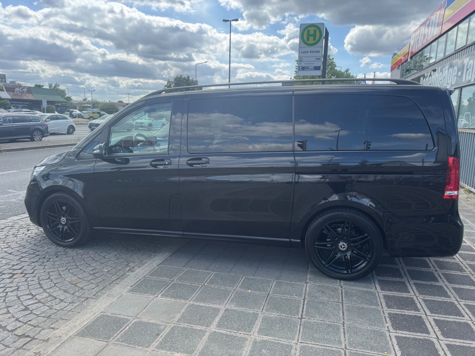 Mercedes-Benz V 250 d EXCLUSIVE EDITION - Samsaru's Car Outlet