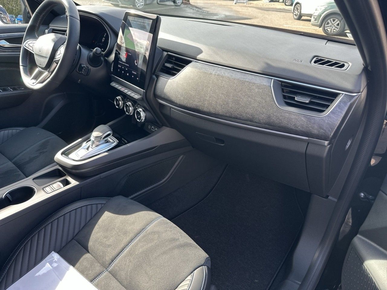 Renault Arkana Esprit Alpine Mild Hybrid - Samsaru's Car Outlet