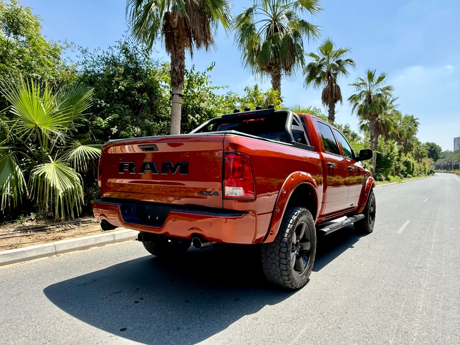Dodge LPG*V8*4X4*SPORT*AHK*ROLLBAR*OFFROAD*LIFT*GARANT