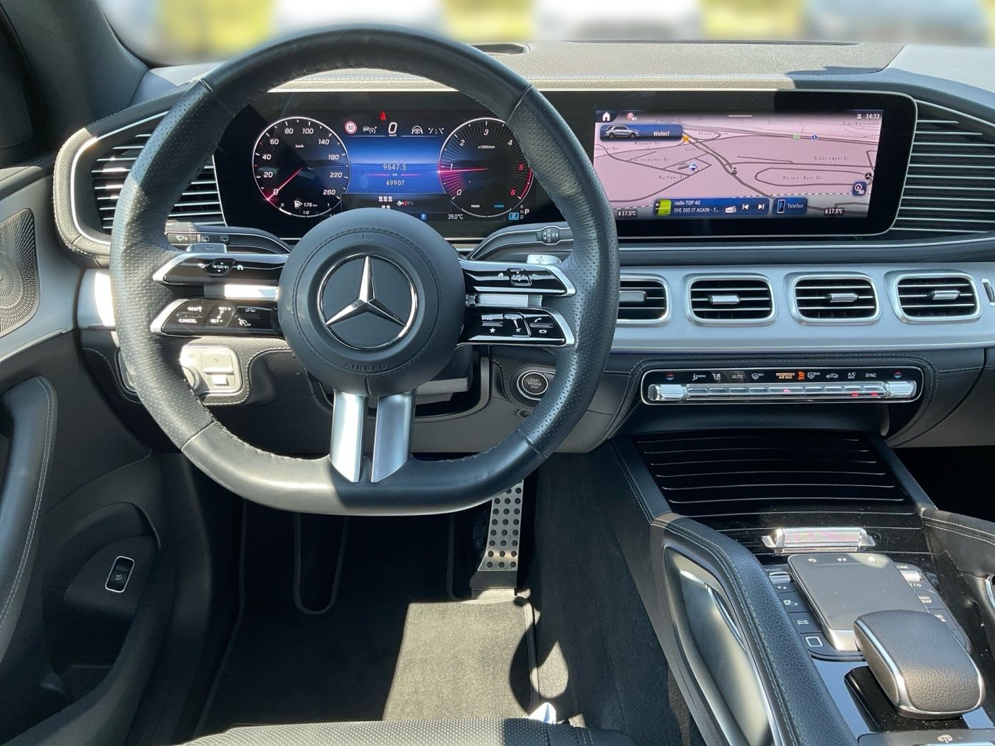 Mercedes-Benz GLE 300 d 4MATIC AMG Night*AHK*HUD*Pano*Airmatic