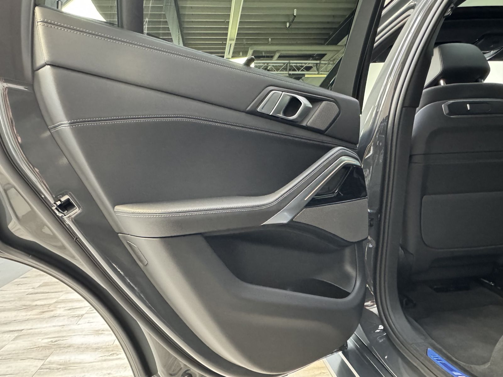 BMW X6 xDrive40d M Sport Pro - Samsaru's Car Outlet