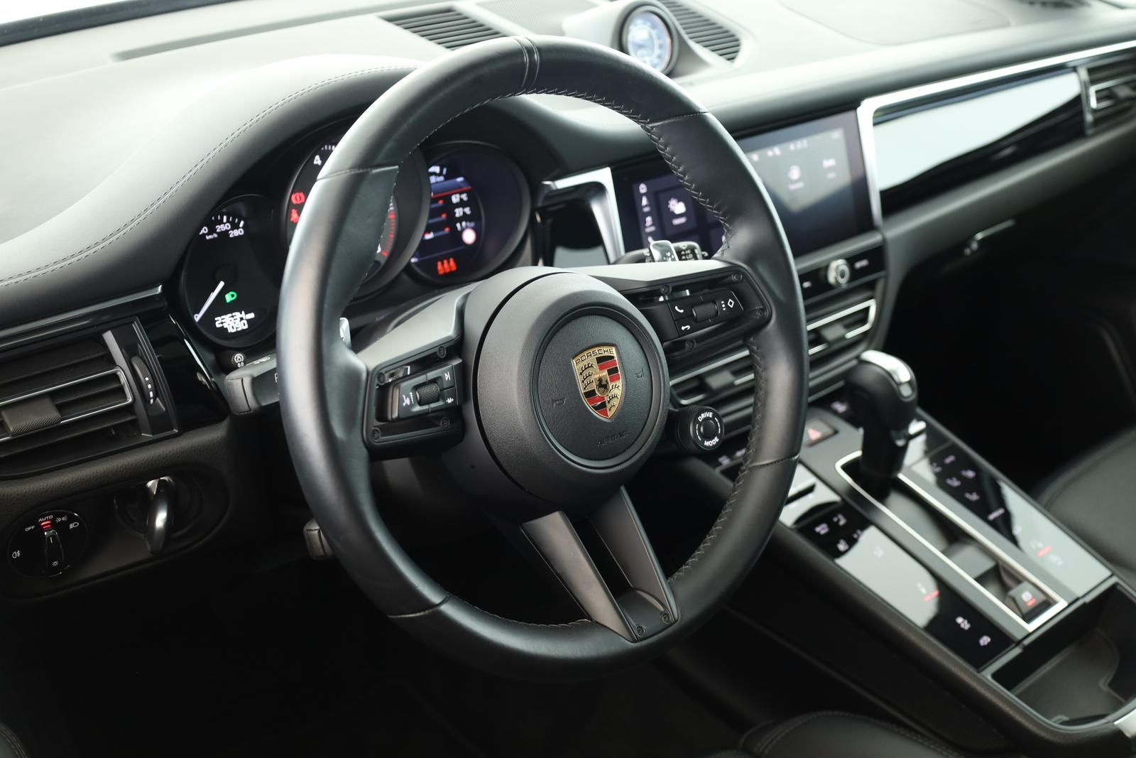 Porsche Macan S - Samsaru's Car Outlet