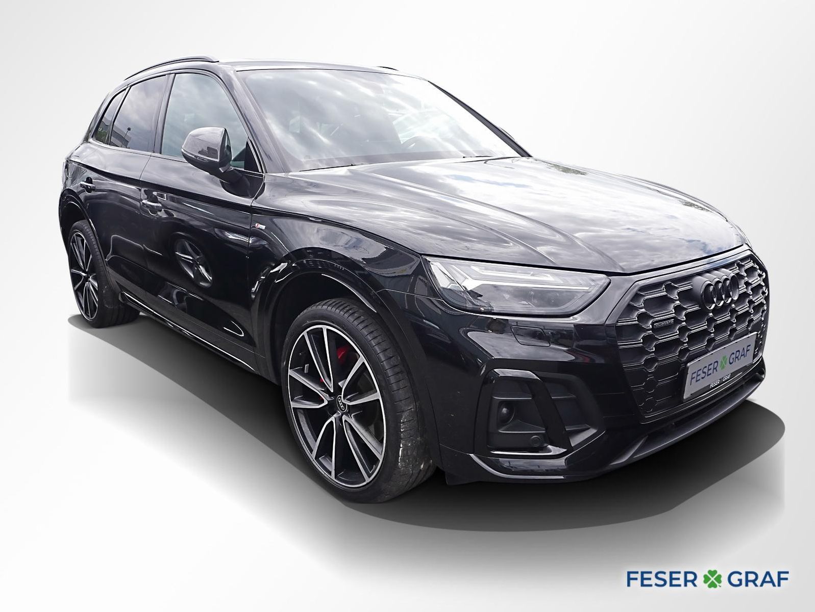 Audi Q5 40 TDI quattro S line - Samsaru's Car Outlet