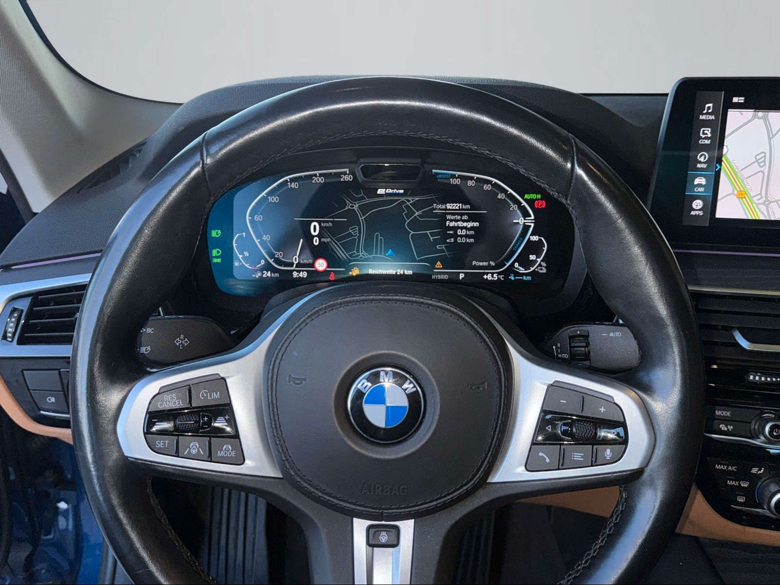 BMW 545 xDrive | M Sport | AHK | 360° | Leder | AHK